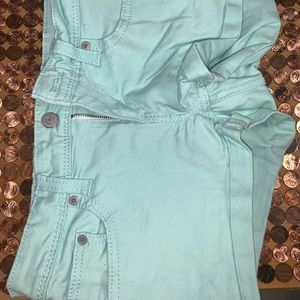 Teal Levi’s jean shorts